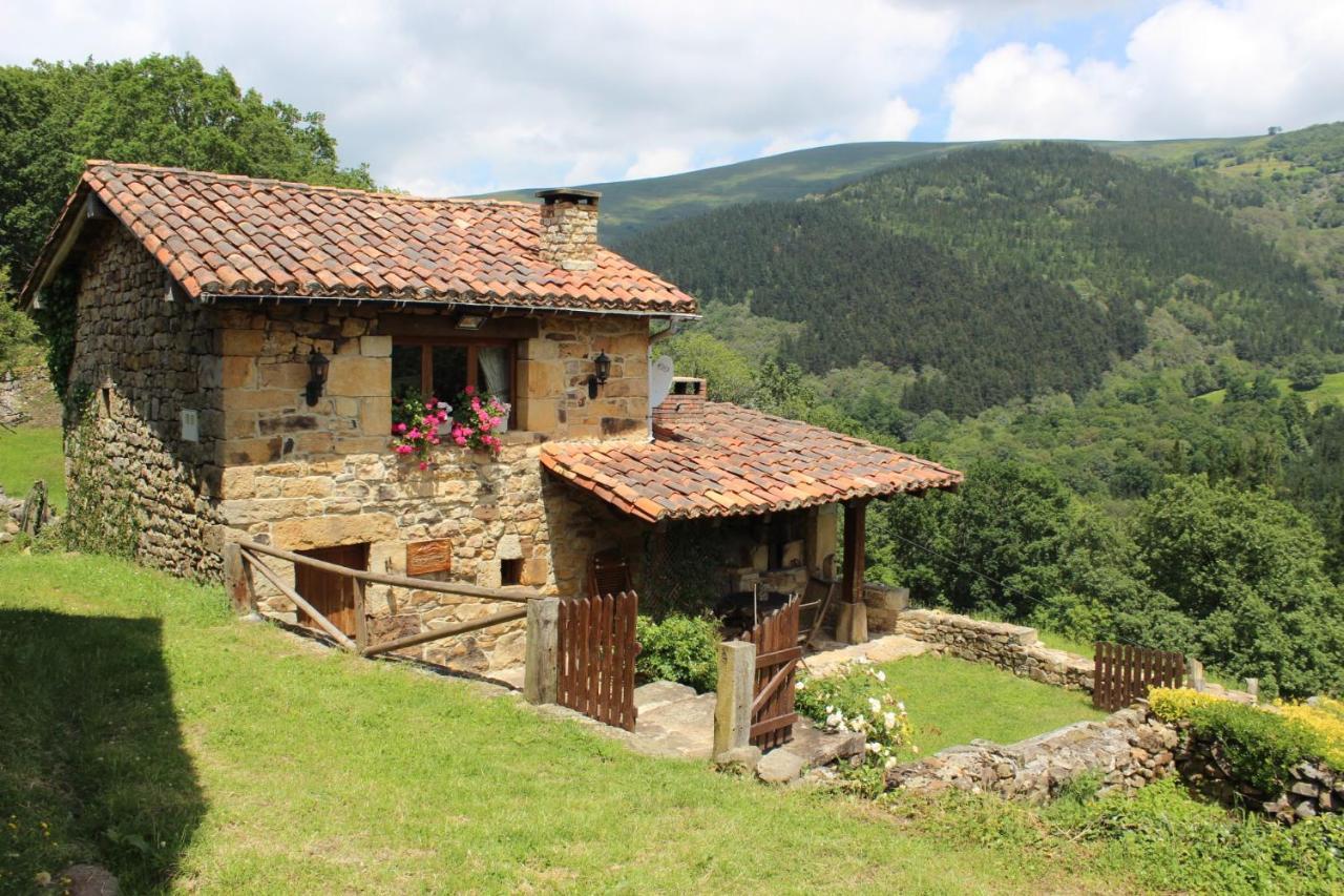 הוילה San Miguel de Luena El Refugio De Luena מראה חיצוני תמונה